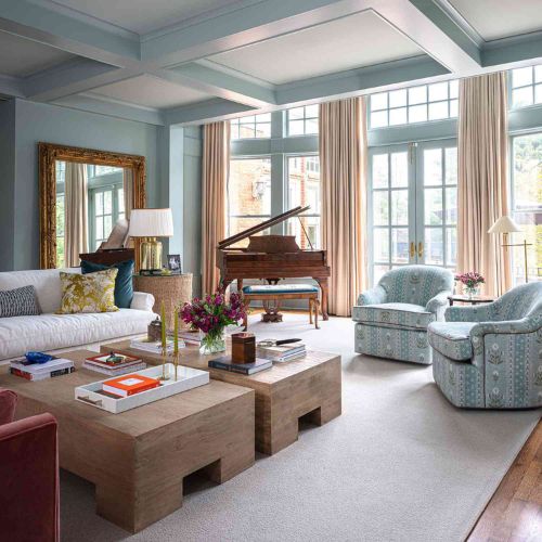 Using Soft Color Tones to Make the Room Feel Larger